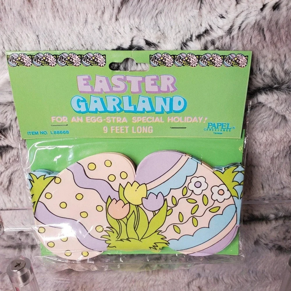 Vintage‎ Kitschy 9 Foot Easter Egg Garland NOS Sealed